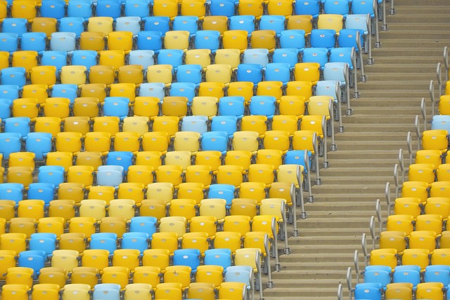 她在这次比 她在这次比